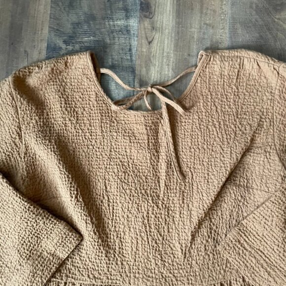 Madewell Brown Crinkled Peplum Blouse XS Long Sleeve Textured Tie-Back Top - Picture 3 of 9